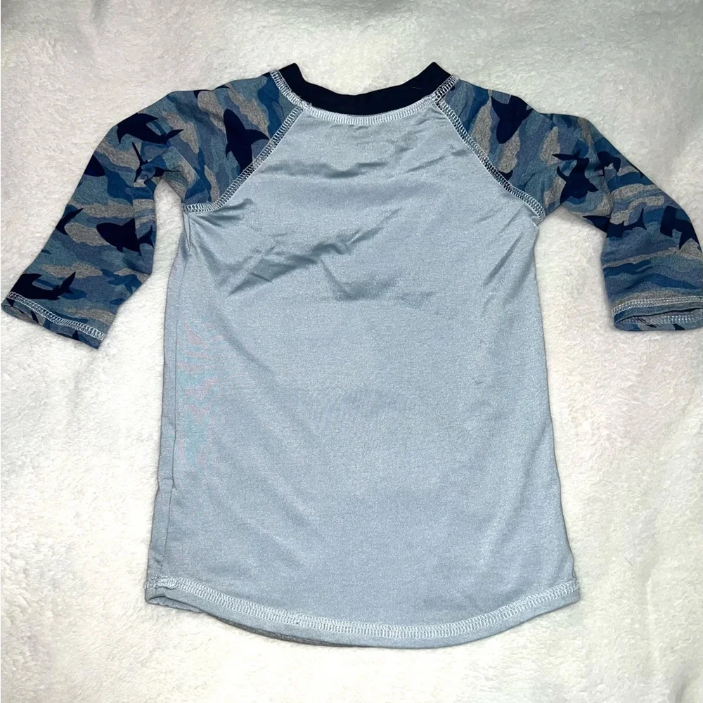 Mudpie Camo Shark rashguard with flap, size 2T-3T